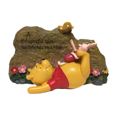 Back Yard Glory Disney Winnie the Pooh and Piglet Hugs Garden Rock